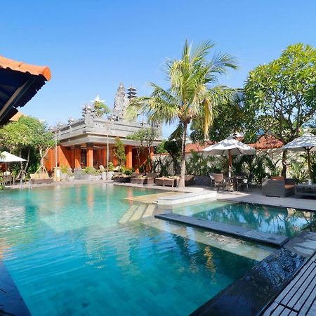 Adi Dharma Hotel Legian Exterior photo