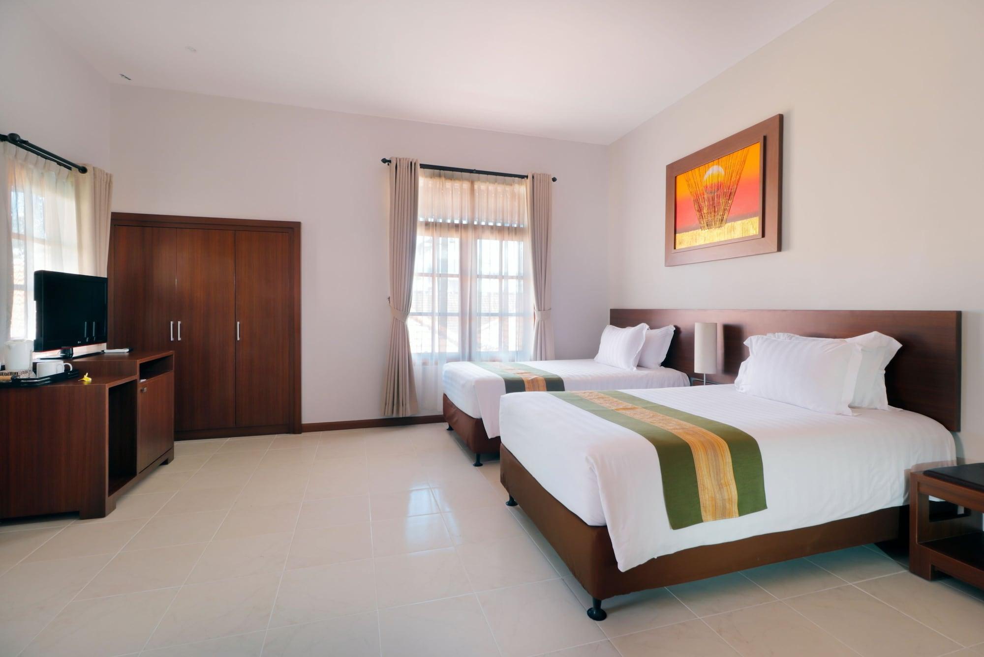 Adi Dharma Hotel Legian Exterior photo