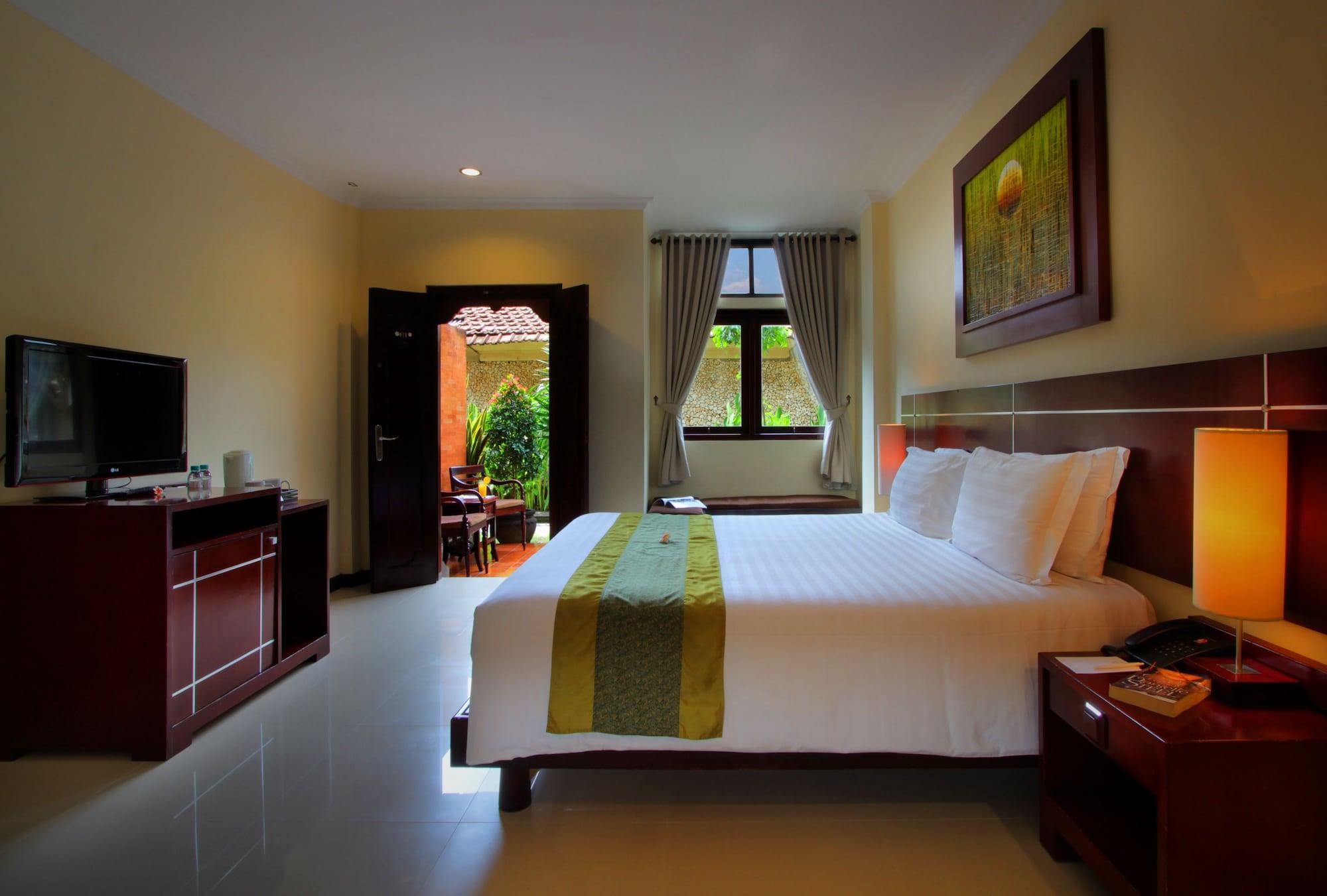 Adi Dharma Hotel Legian Exterior photo