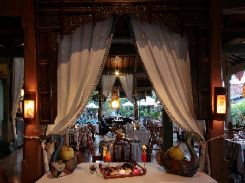 Adi Dharma Hotel Legian Exterior photo