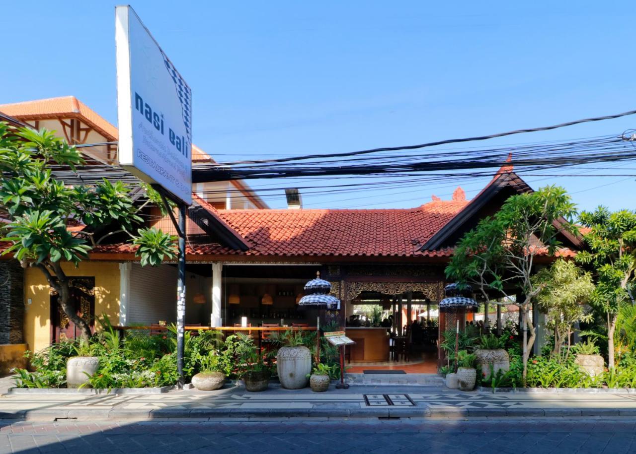 Adi Dharma Hotel Legian Exterior photo