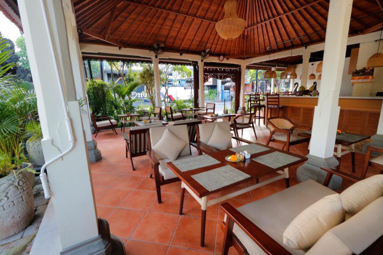 Adi Dharma Hotel Legian Exterior photo