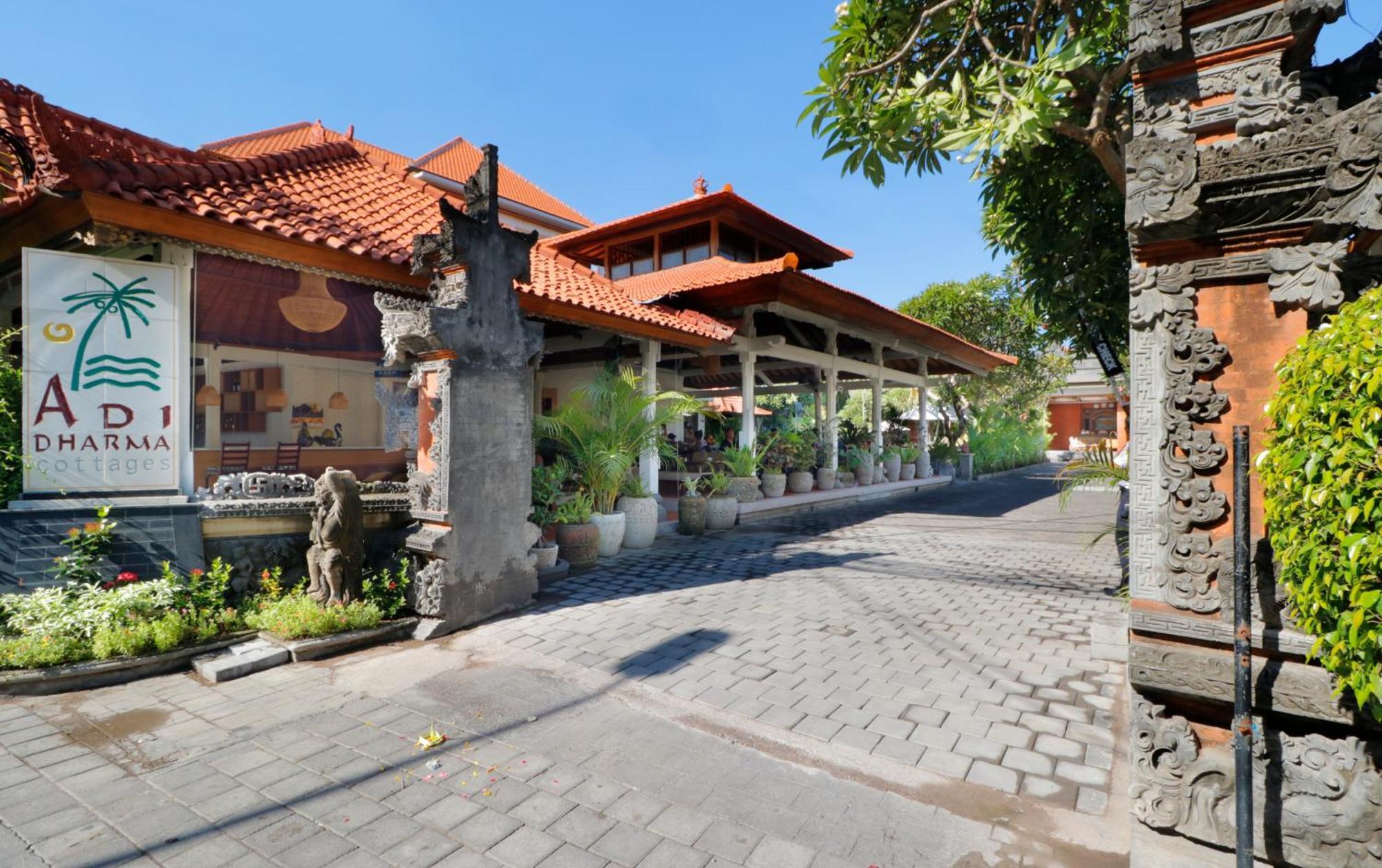 Adi Dharma Hotel Legian Exterior photo