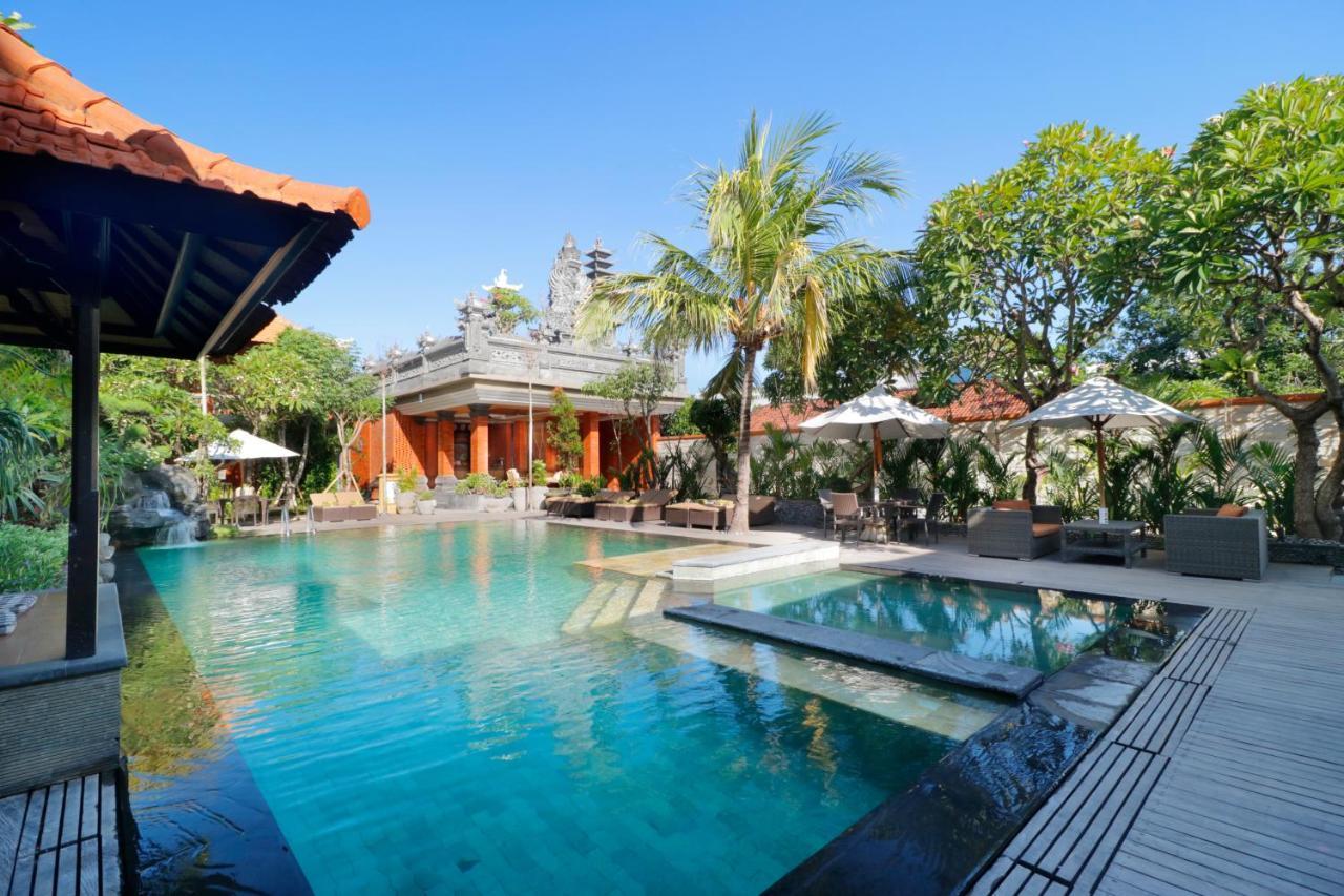 Adi Dharma Hotel Legian Exterior photo