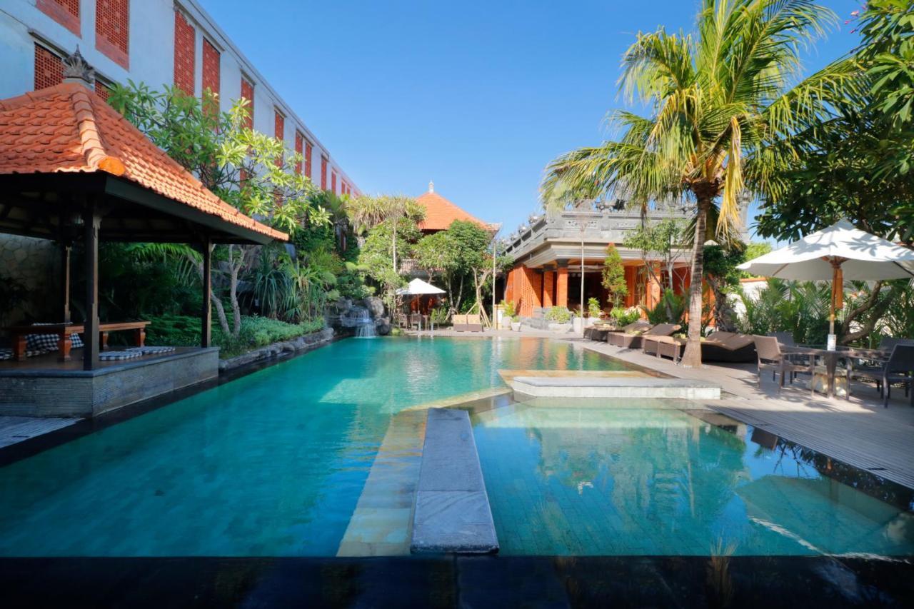 Adi Dharma Hotel Legian Exterior photo